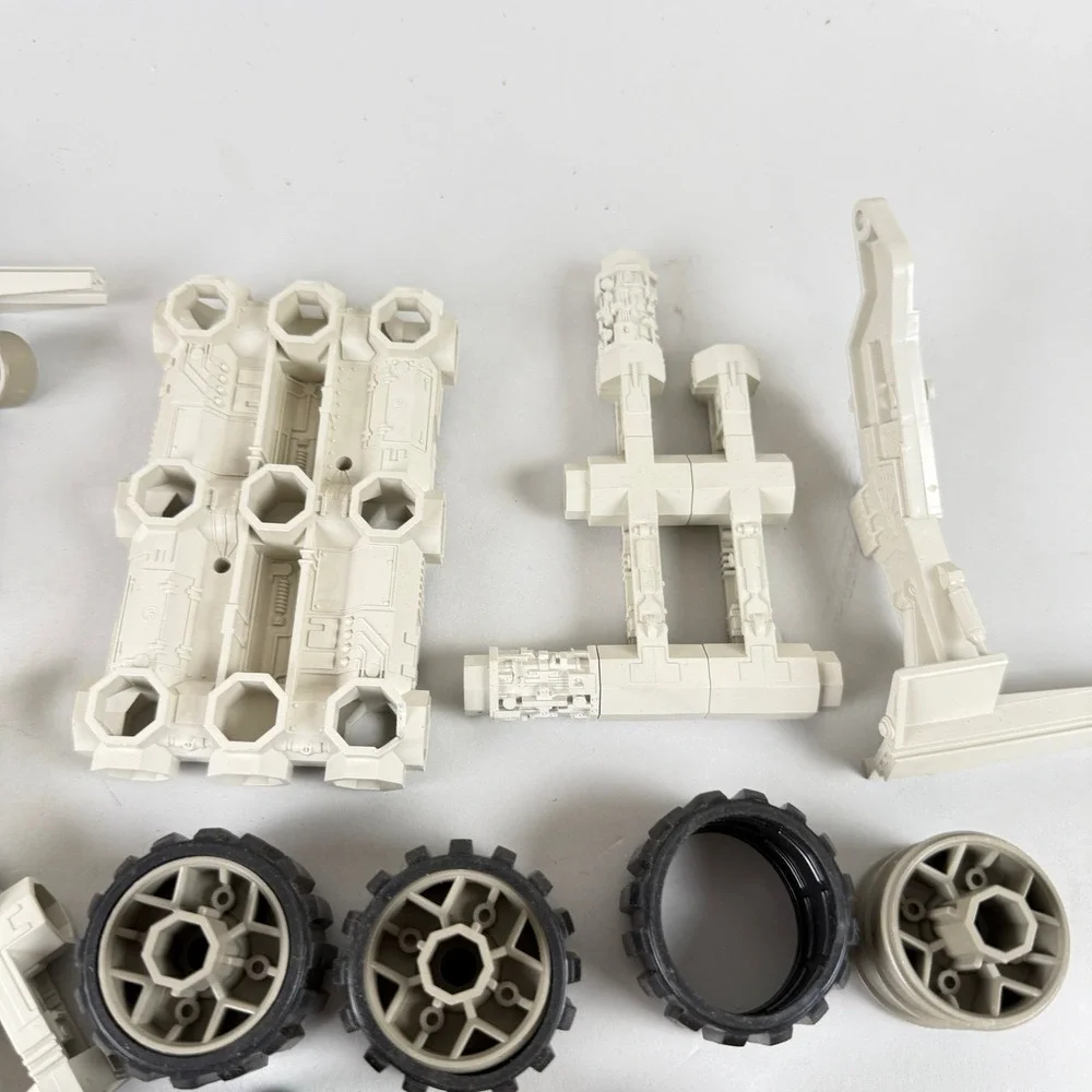 Robotix R-2000 parts‎ 1980's